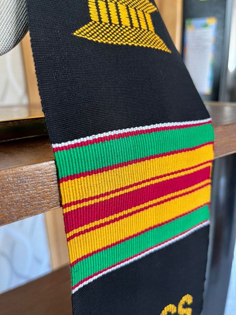 Sash Cloth close-up